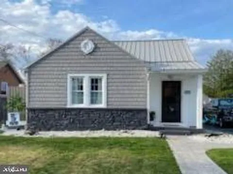 MLS: MDHR2041430