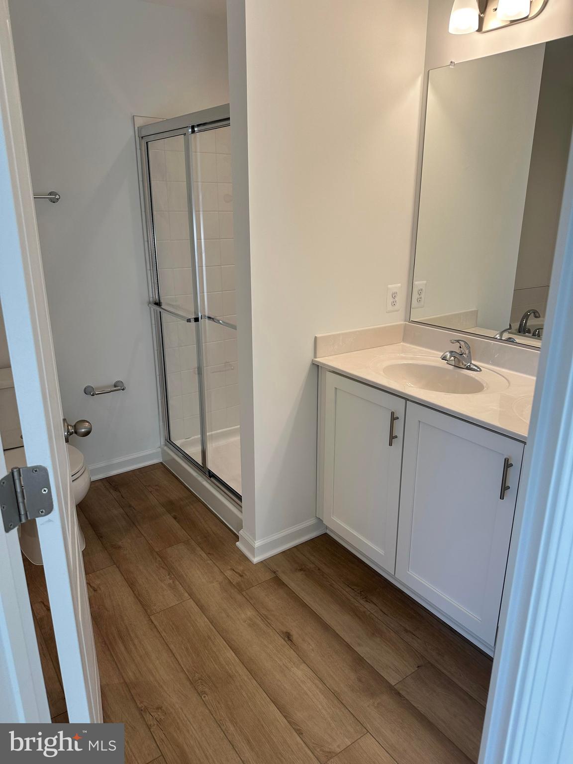 MCCAULEY CROSSING - Residential Lease