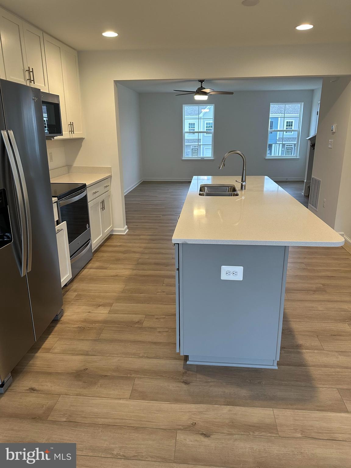 MCCAULEY CROSSING - Residential Lease