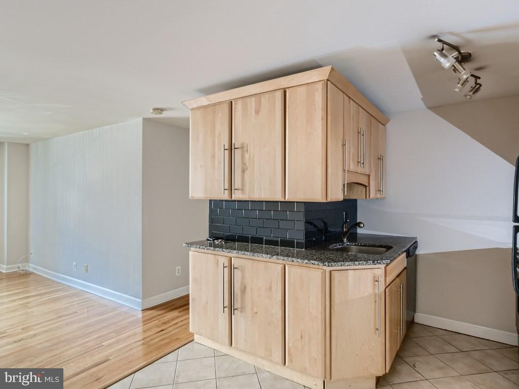 MOUNT VERNON PLACE HISTORIC DISTRICT - Residential Lease