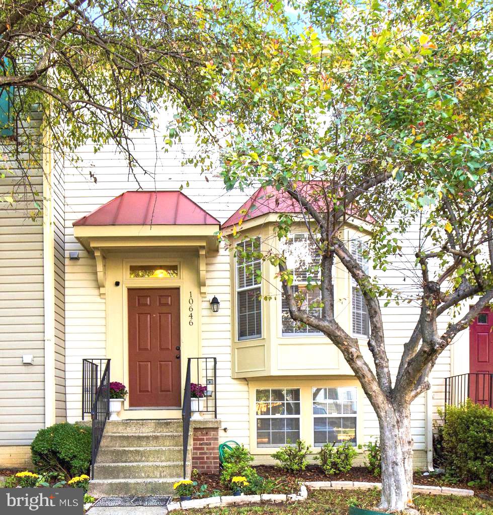 Light and bright townhome with open floorplan on three finished levels! Main level features light, neutral paint, wide plank flooring, dining room with pass through window to kitchen, large living room with walkout to deck, half bath, and nicely updated kitchen with granite counters, backsplash, stainless steel appliances, tile flooring, and bay window! Upper level features 3 bedrooms and 2 full bathrooms, including spacious master suite with updated ensuite full bathroom, 2nd vanity area, and walk-in closet, as well as fresh neutral paint and new carpet throughout! In the finished walkout basement, enjoy a large rec room, plus bonus room/wet bar/mini kitchen, and new carpet. New flooring on all three levels! Fantastic deck off main level, overlooking fenced back yard. 2 parking spaces (one assigned, one permit). Community amenities include pool, tennis courts, tot lot & more! Listing Office