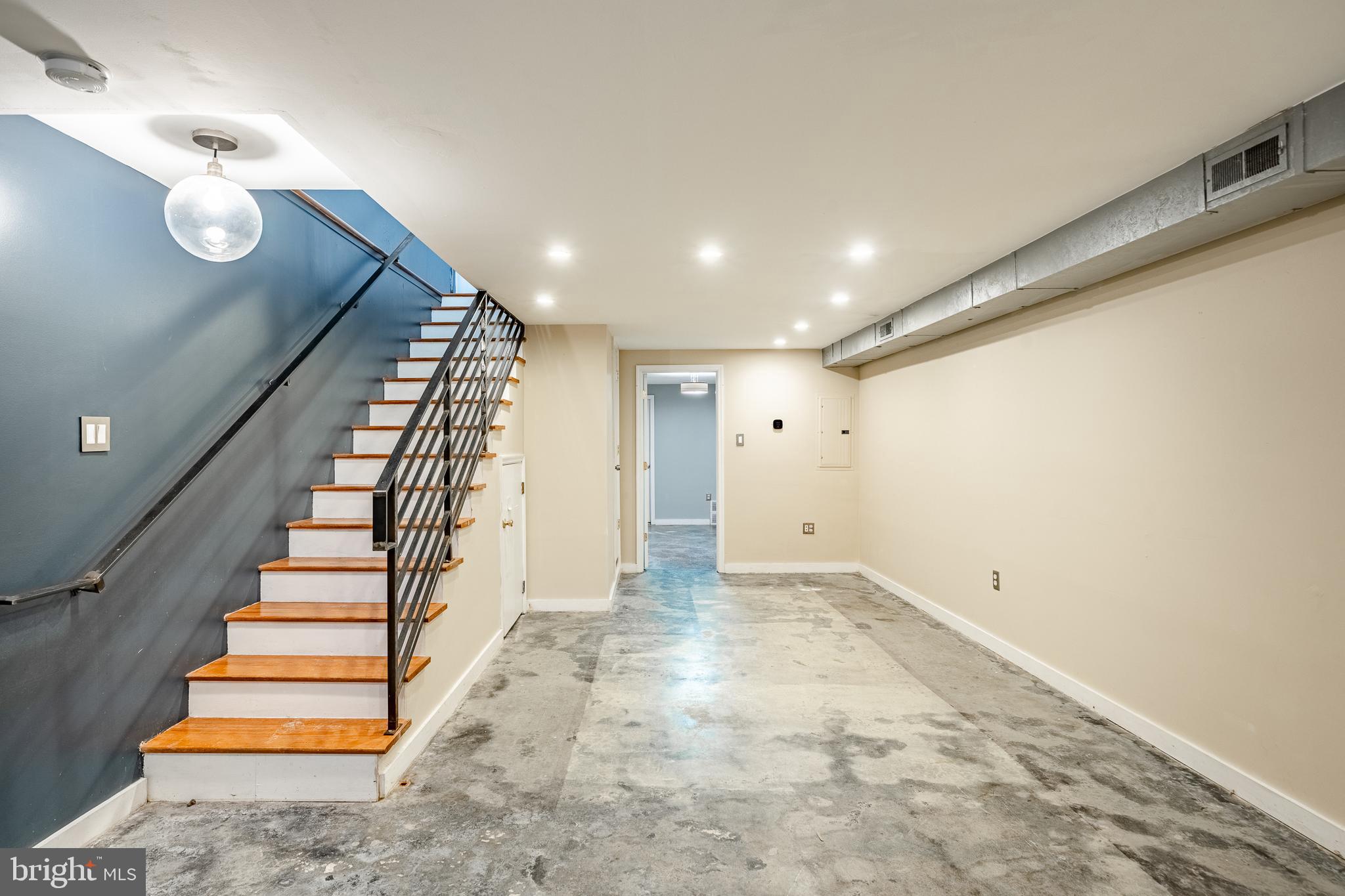 GRADUATE HOSPITAL - Residential