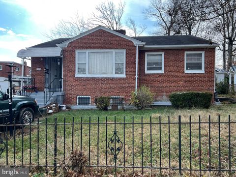 Photo of 1115 Quebec Street, SILVER SPRING, MD 20903 (MLS # MDPG2184834)