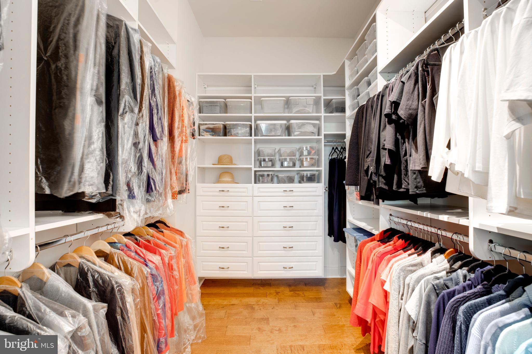 REGENCY AT DOMINION VALLEY - Residential