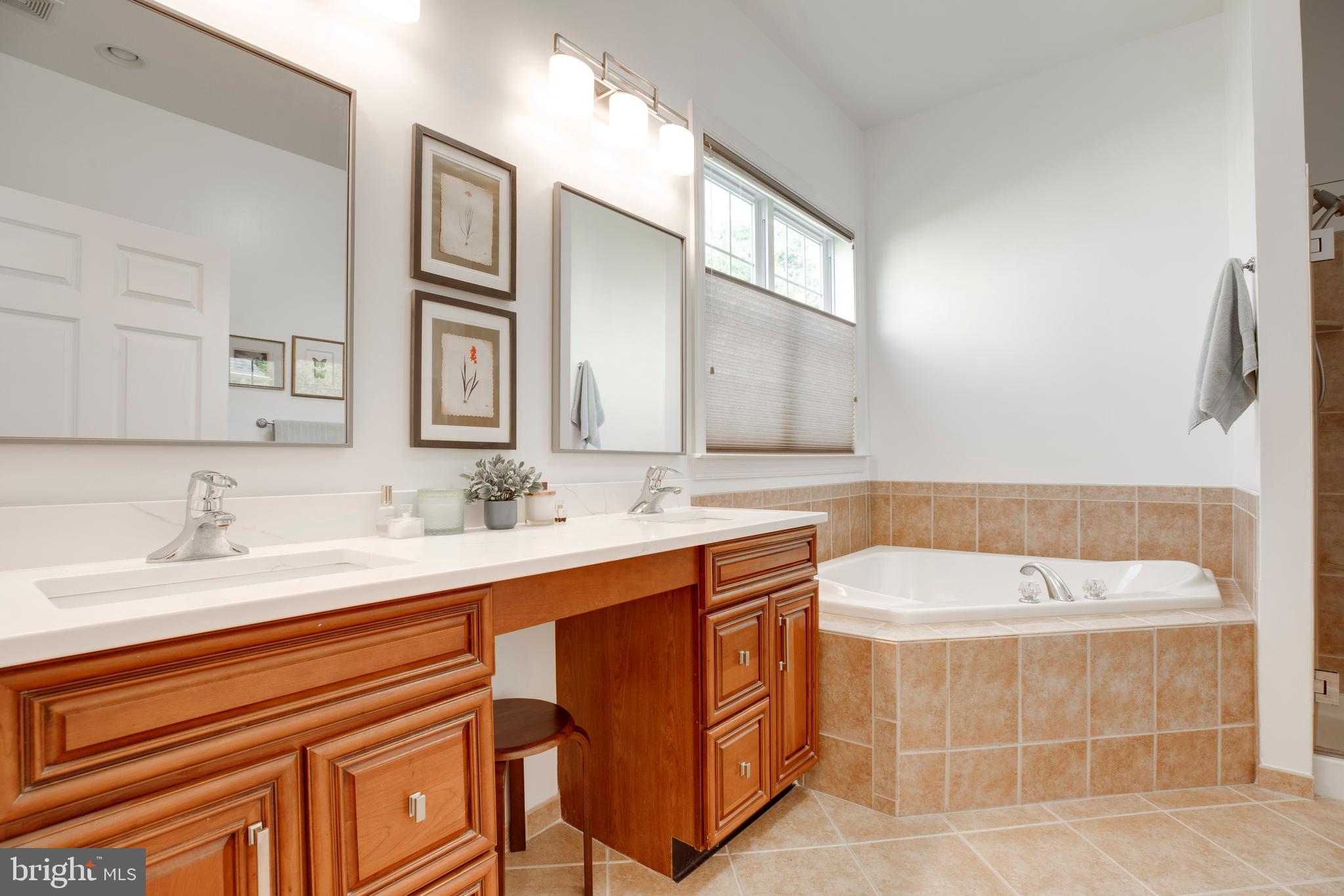 REGENCY AT DOMINION VALLEY - Residential