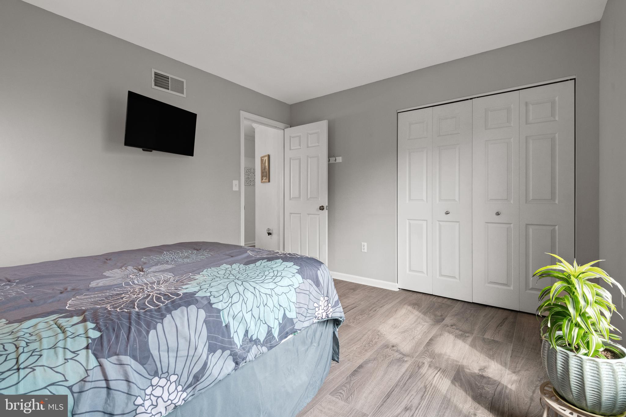 RIDING CLUB ESTATES - Residential