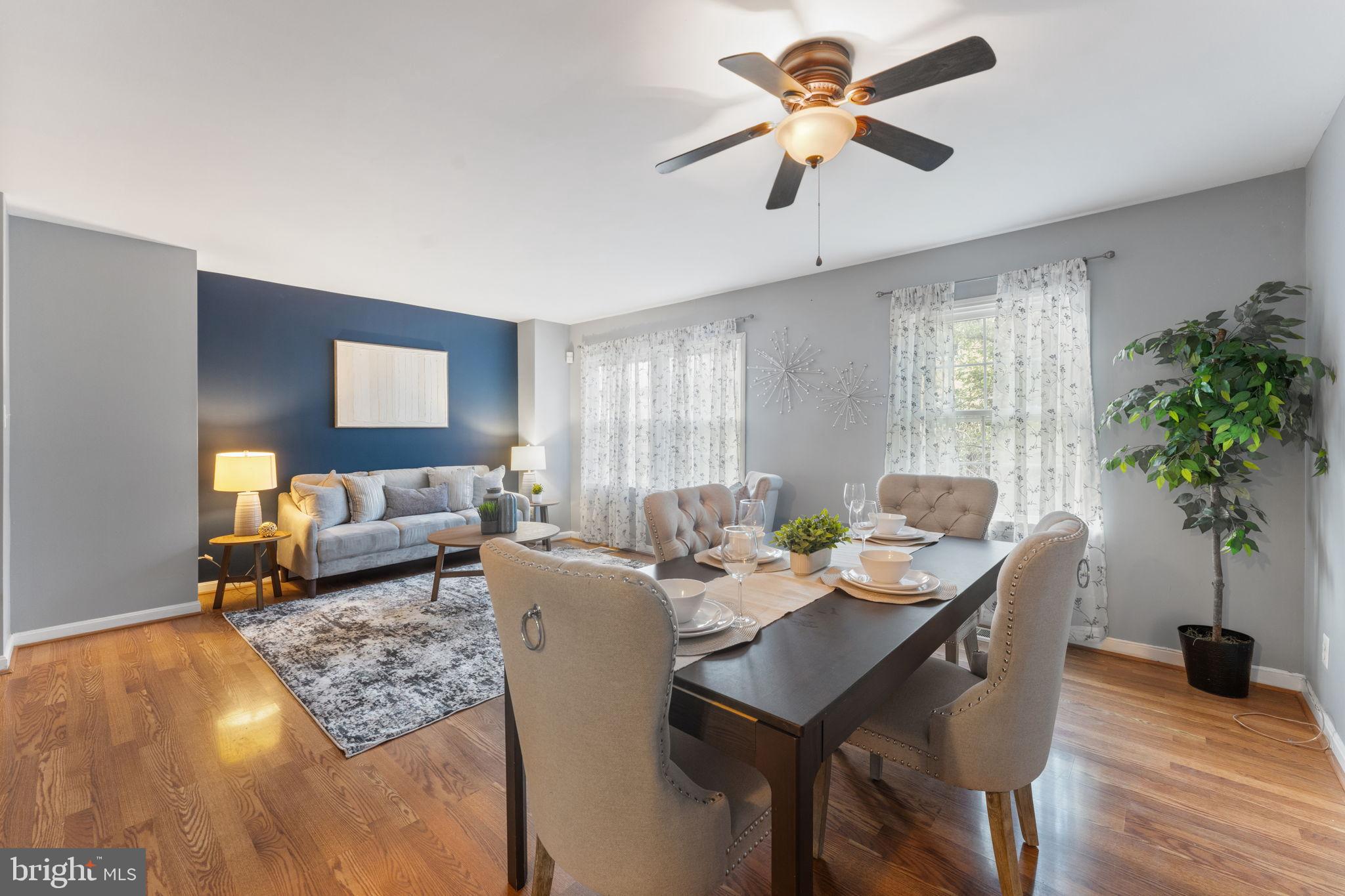 LONDON TOWNE - Residential Lease