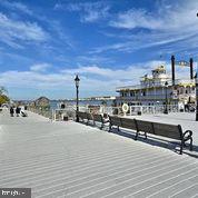 RIVERGATE - Residential