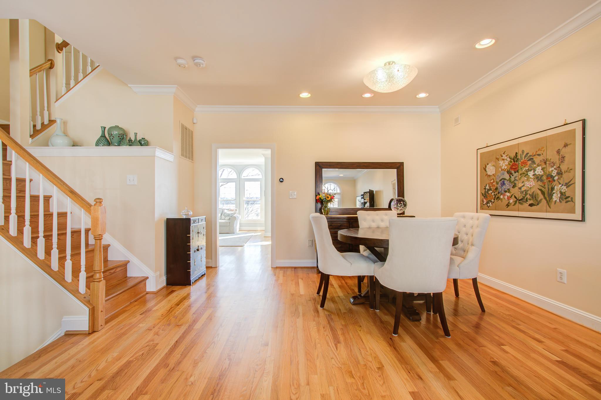 RIVERGATE - Residential