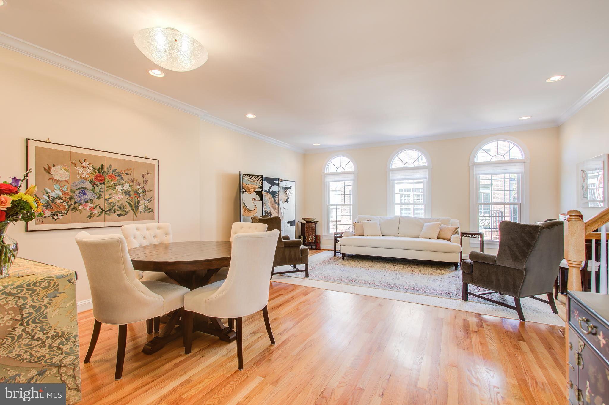 RIVERGATE - Residential