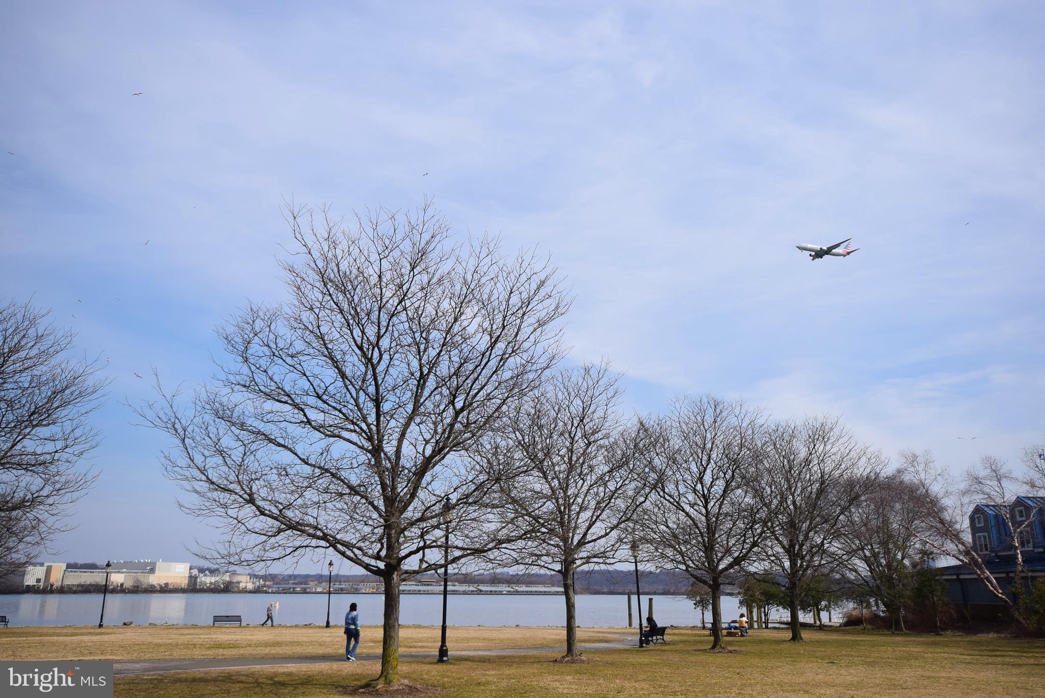 RIVERGATE - Residential