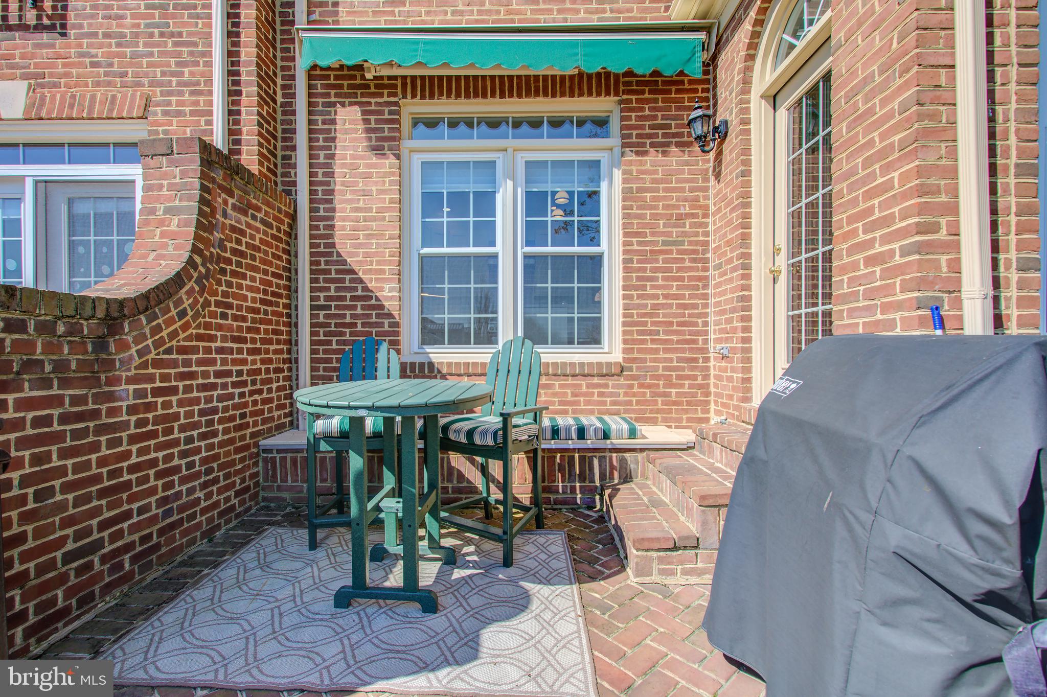 RIVERGATE - Residential