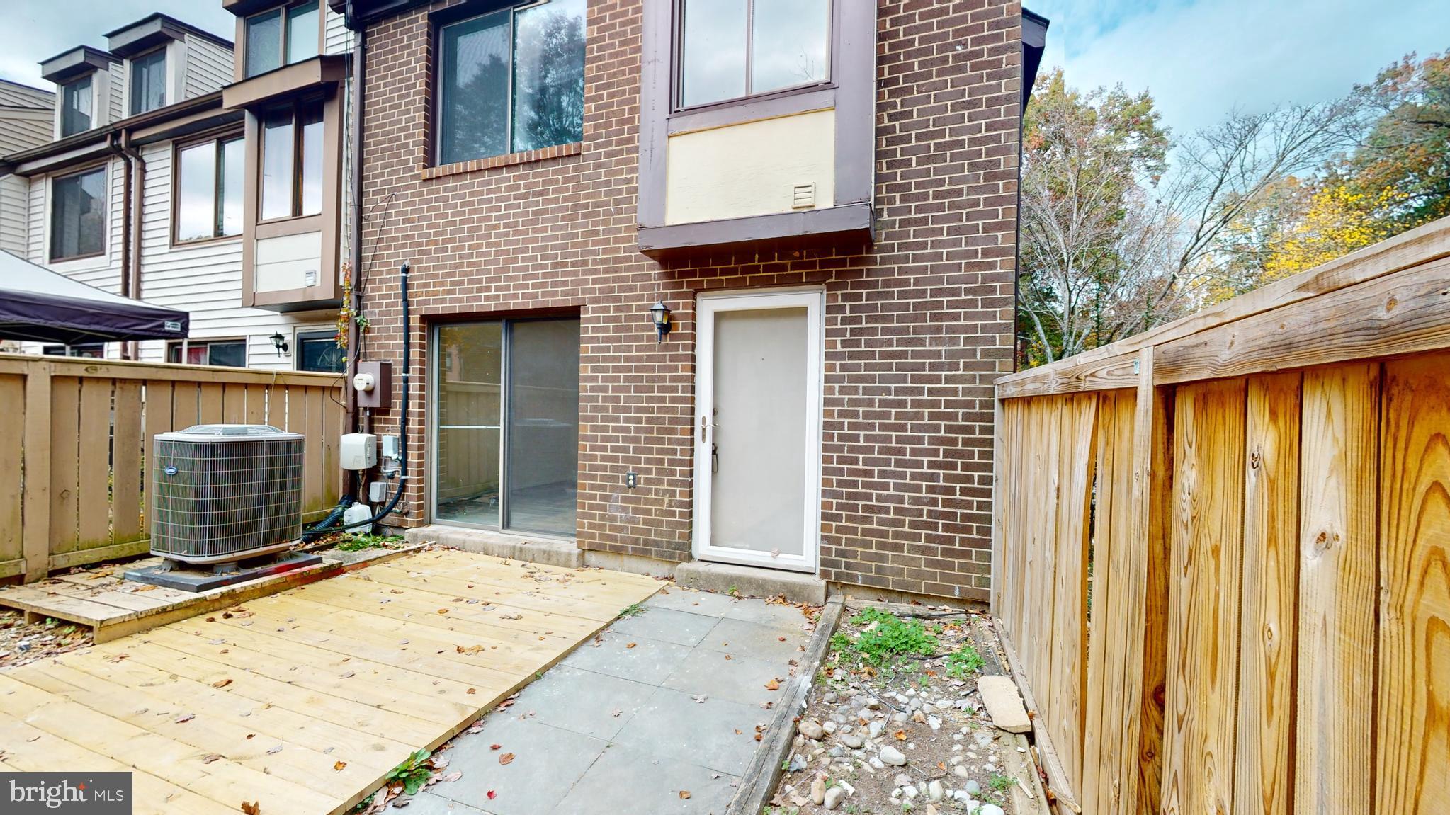 MONTGOMERY VILLAGE - Residential