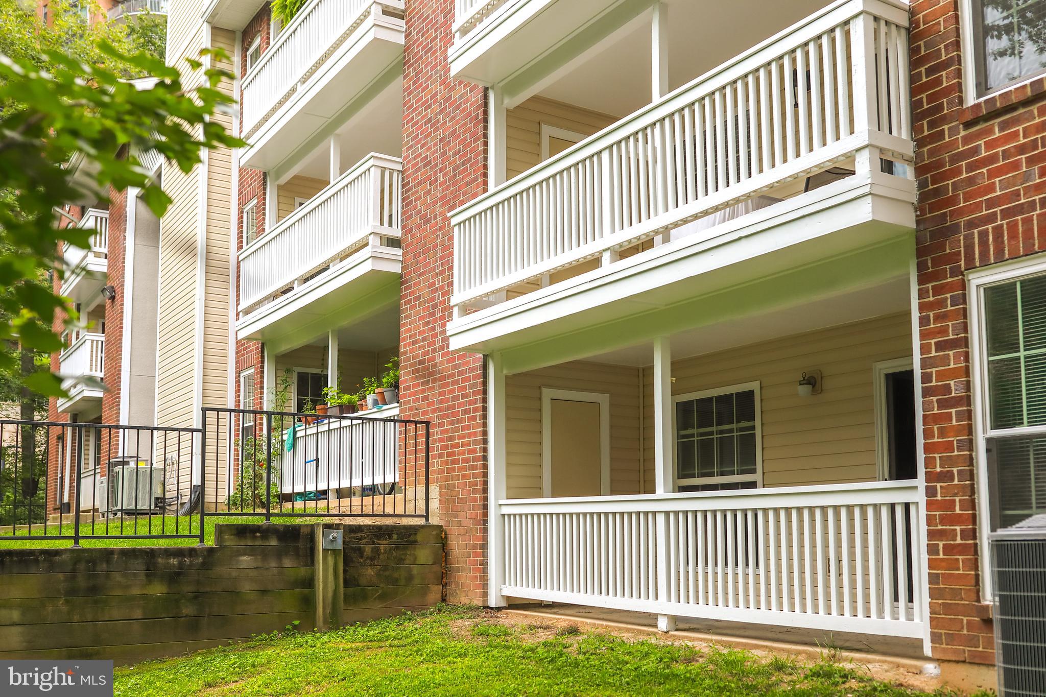 FOUNTAINS AT MCLEAN - Residential Lease