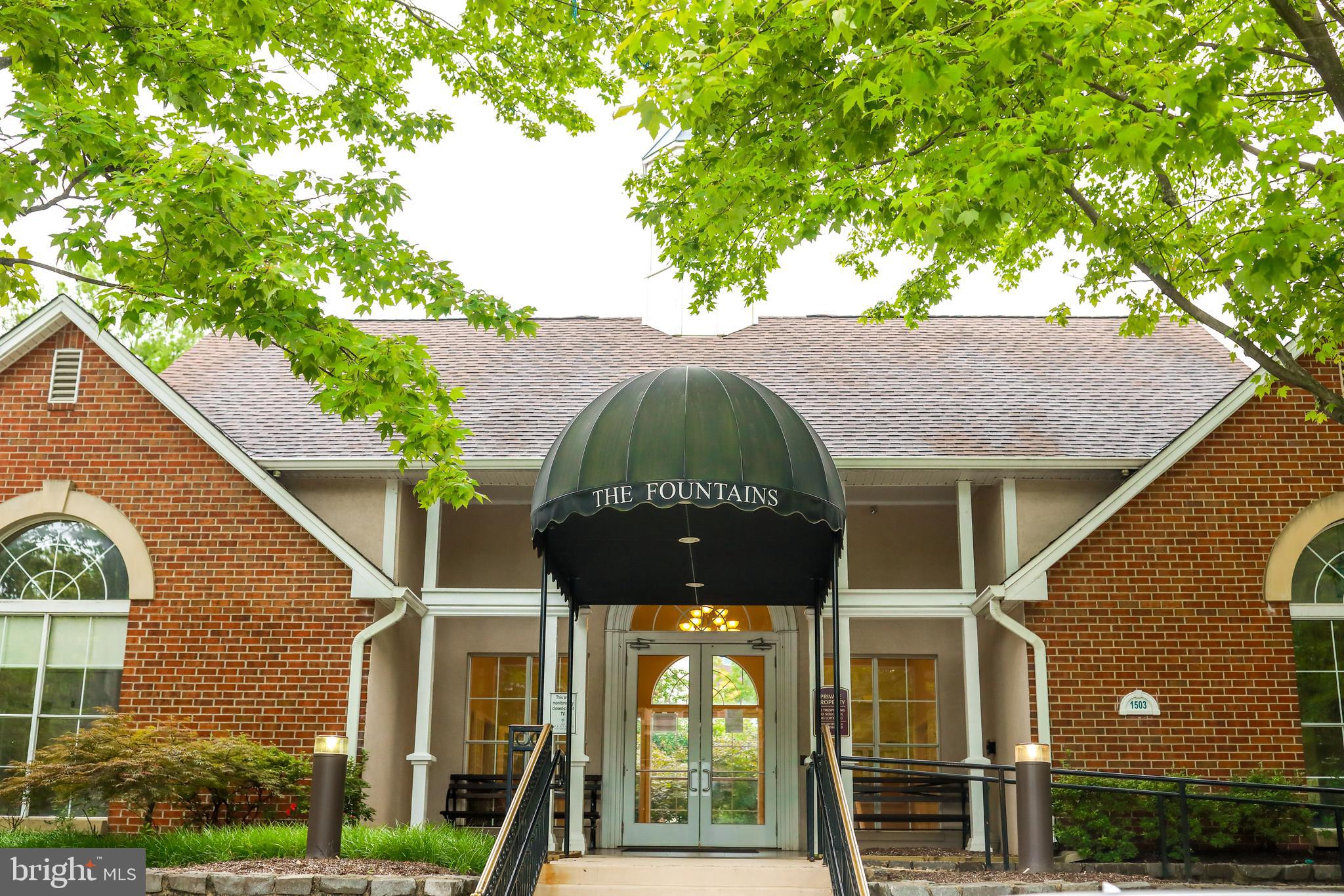 FOUNTAINS AT MCLEAN - Residential Lease