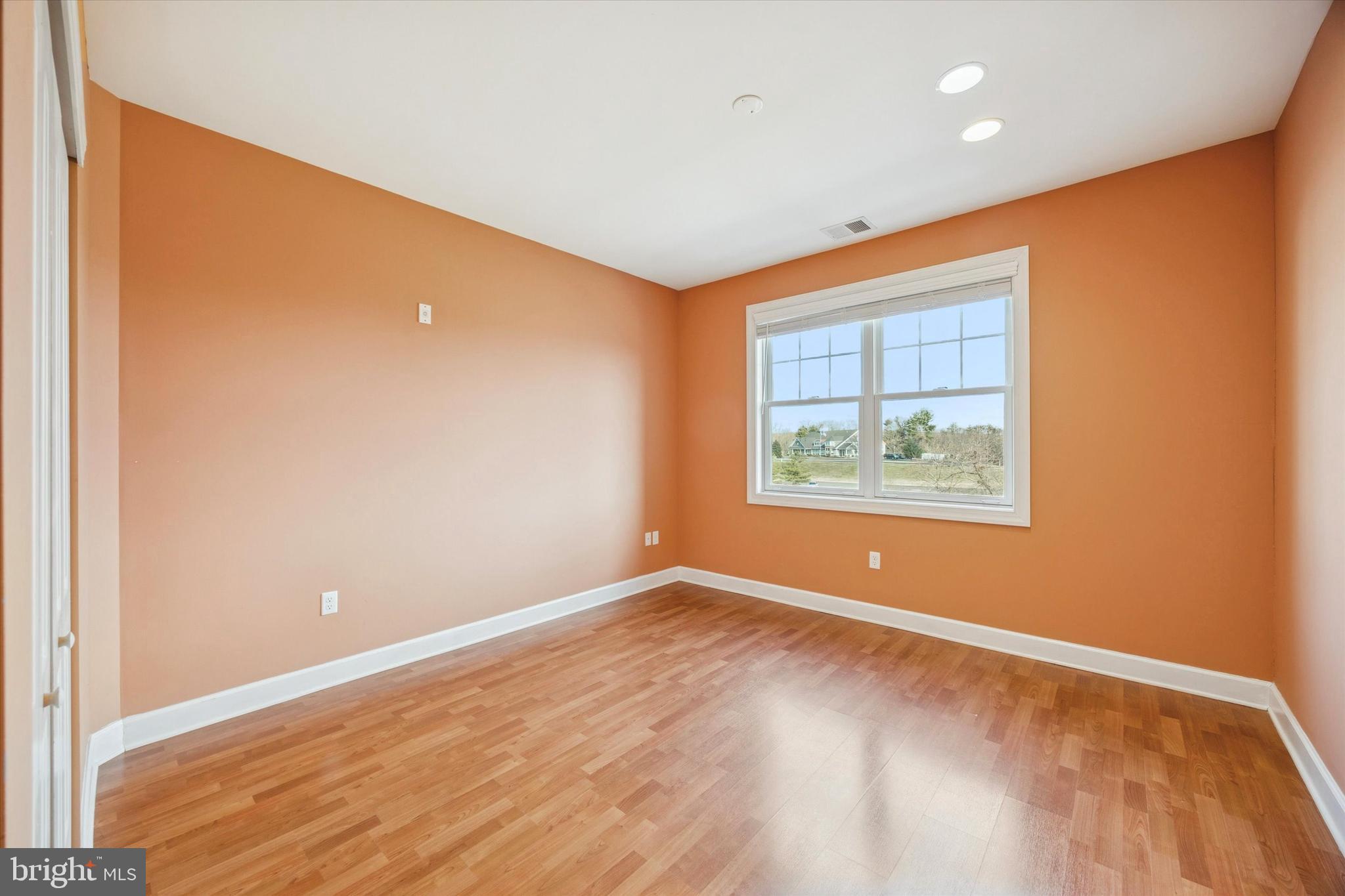 THE VILLAGES AT PINE VALLEY - Residential