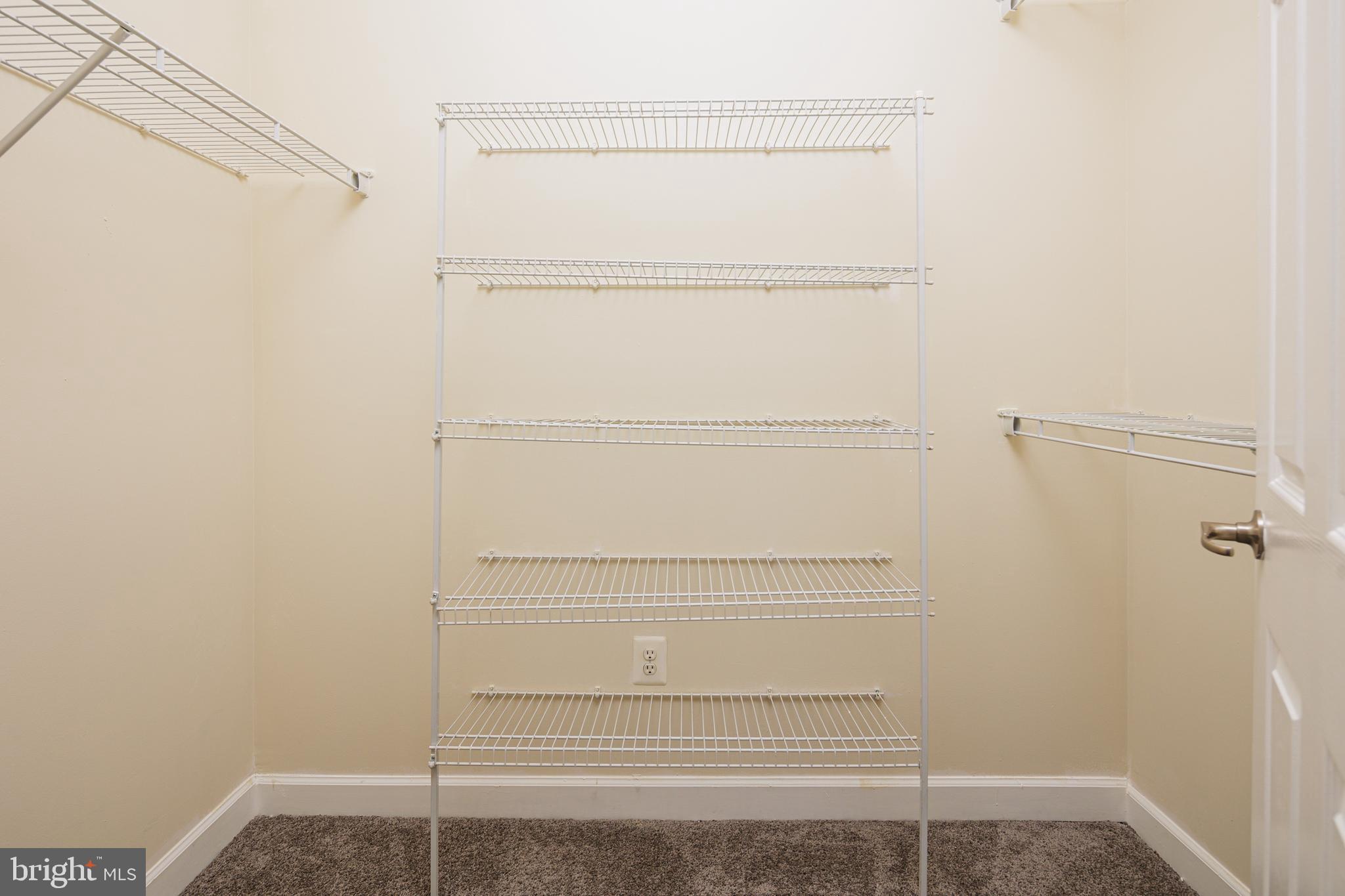 ELKRIDGE CROSSING - Residential Lease