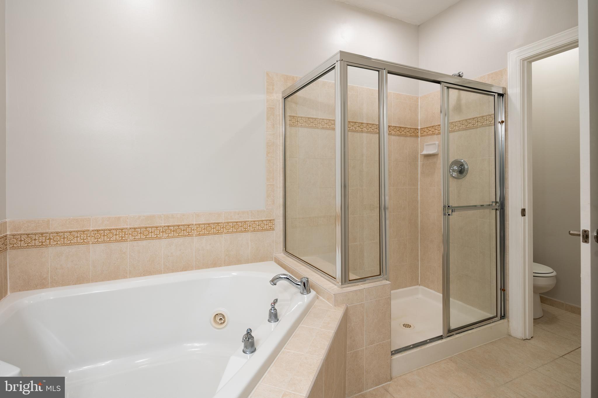 ELKRIDGE CROSSING - Residential Lease