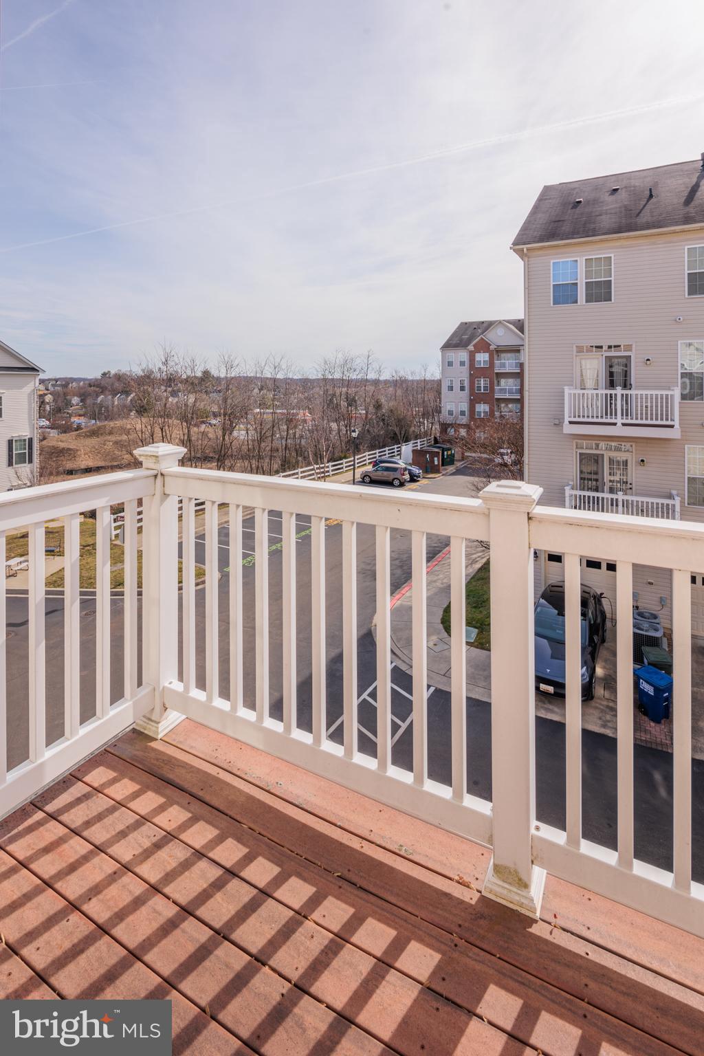 ELKRIDGE CROSSING - Residential Lease