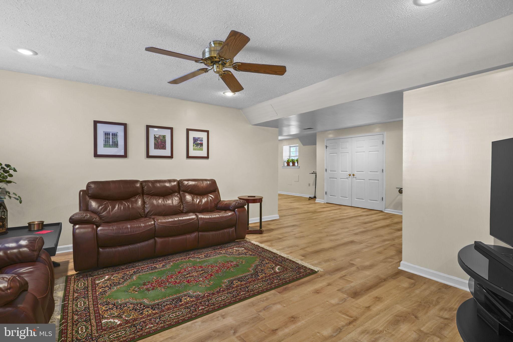 WEST RIVER PLANTATION - Residential