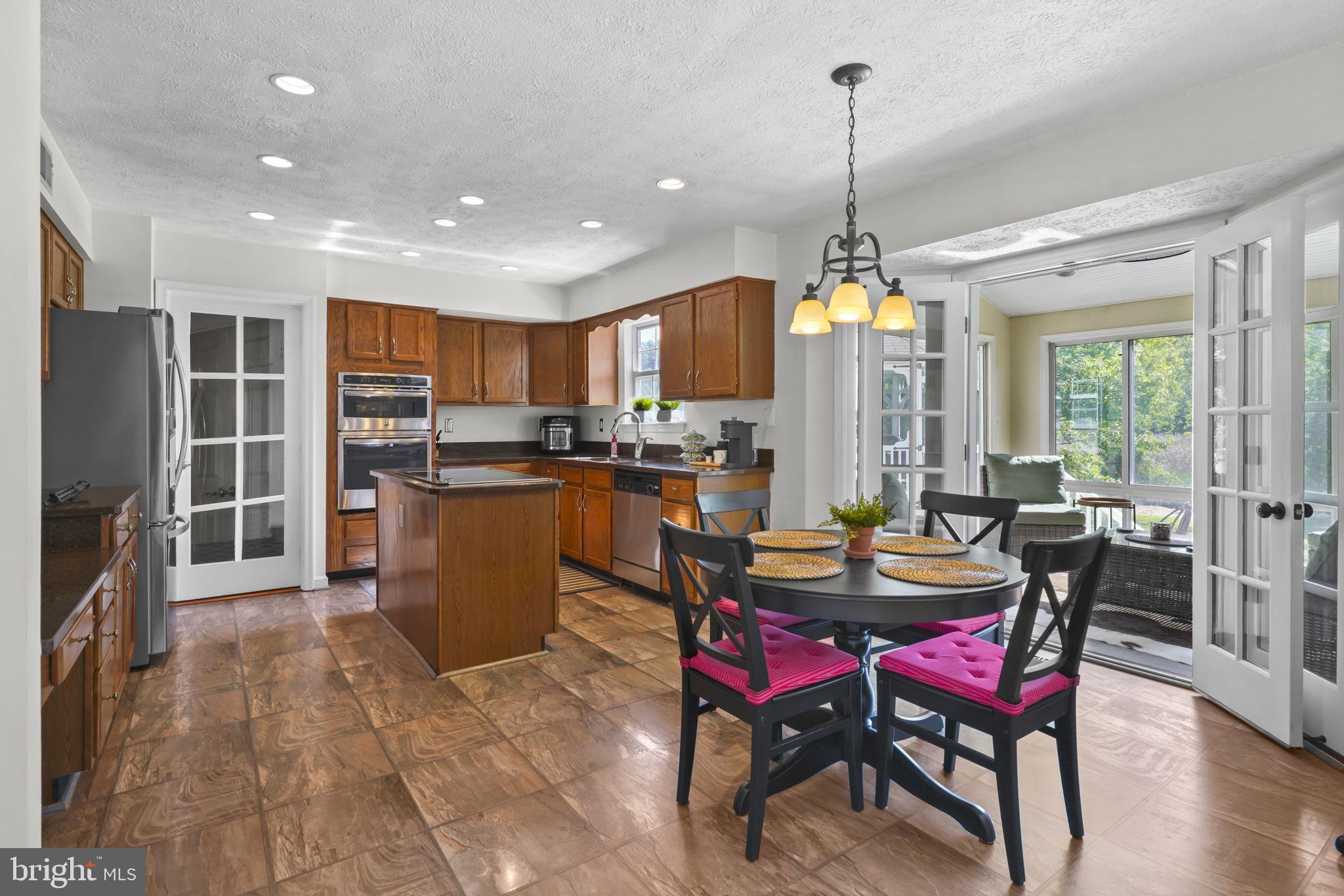 WEST RIVER PLANTATION - Residential