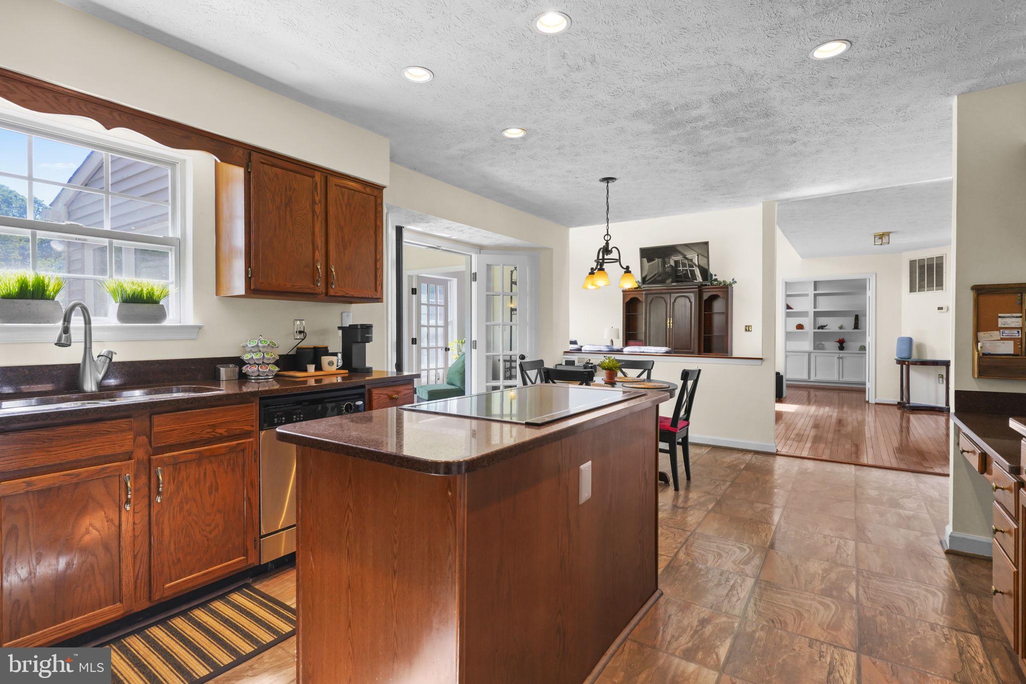 WEST RIVER PLANTATION - Residential