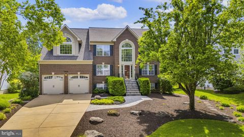 Homes For Sale - 5331 Sweetwater Drive<br/> WEST RIVER, MD 20778