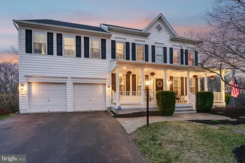 19016 Castleguard Court, Leesburg, VA 20176 - MLS#: VALO2093070