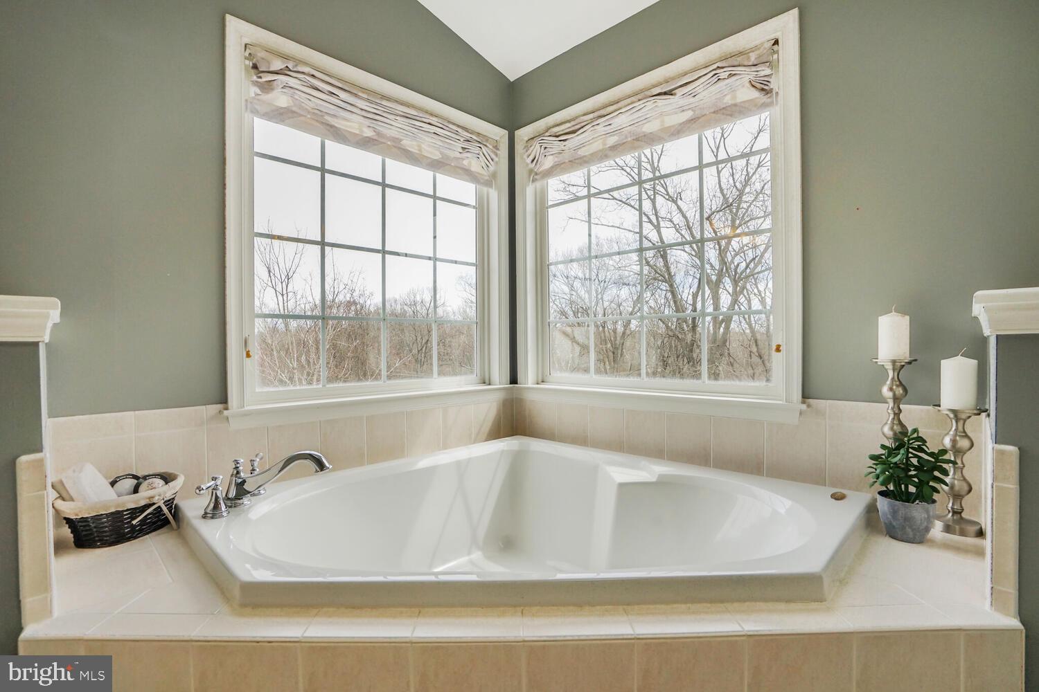 POTOMAC STATION - Residential