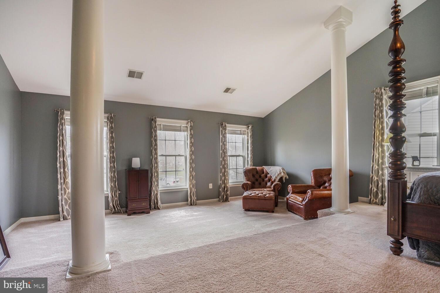 POTOMAC STATION - Residential