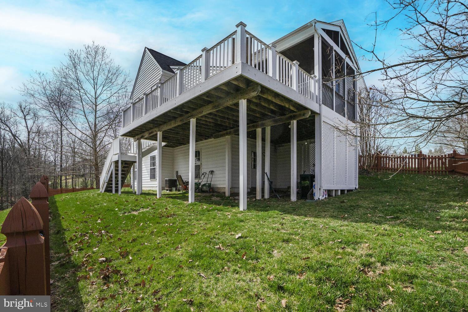 POTOMAC STATION - Residential