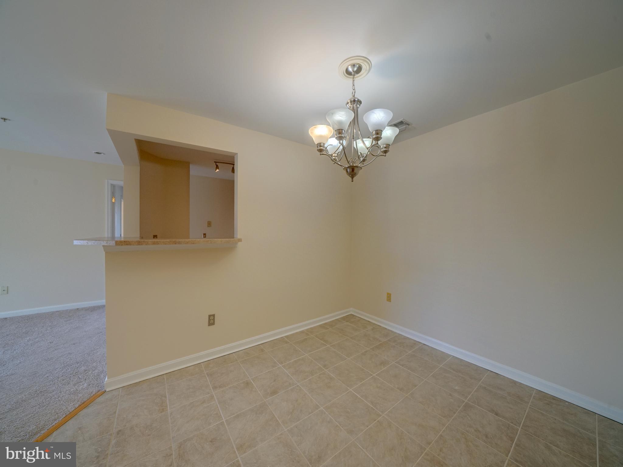 GATEWAY COMMERCE CENTER - Residential Lease