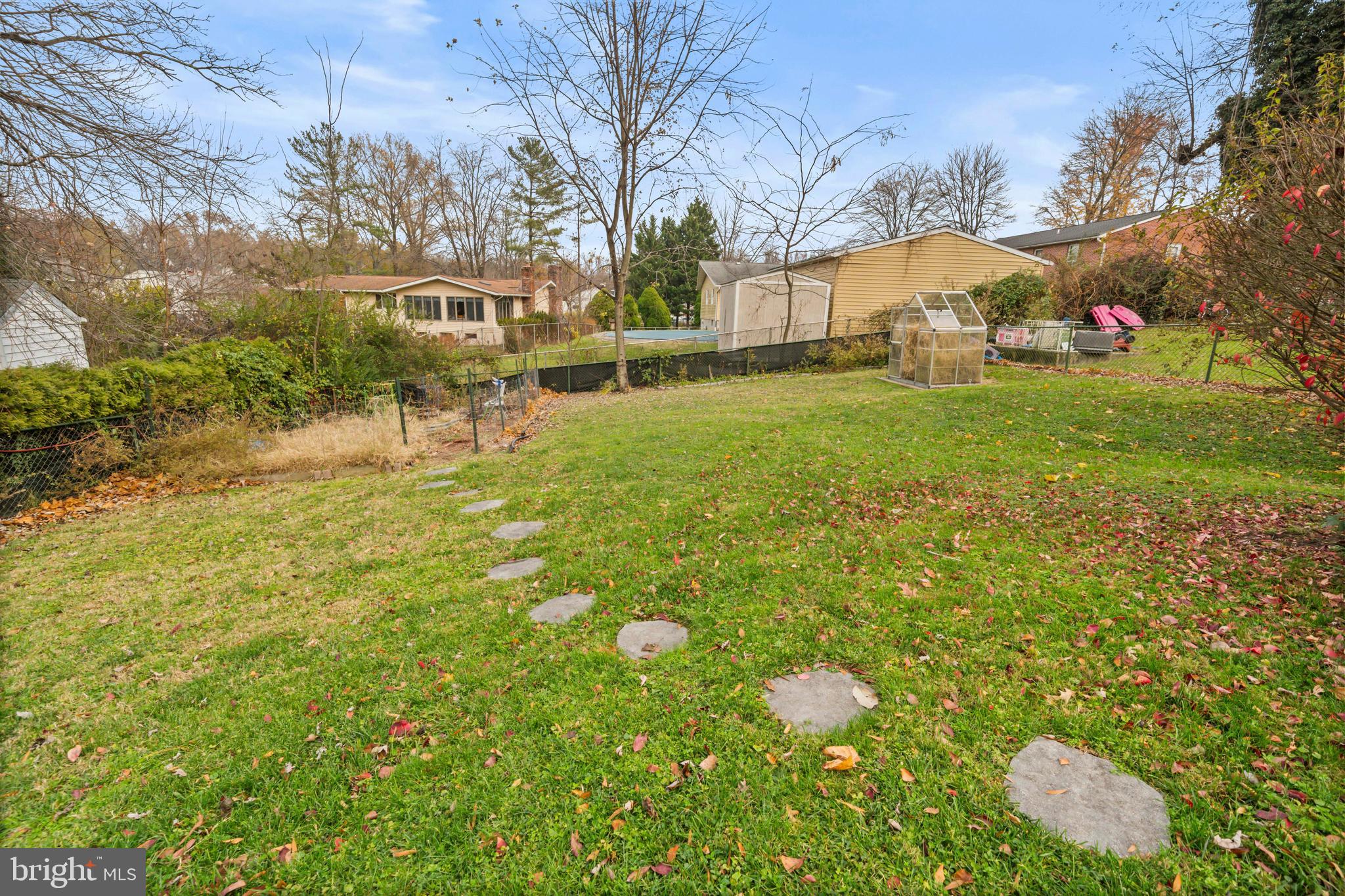 WENDELL GARDENS - Residential