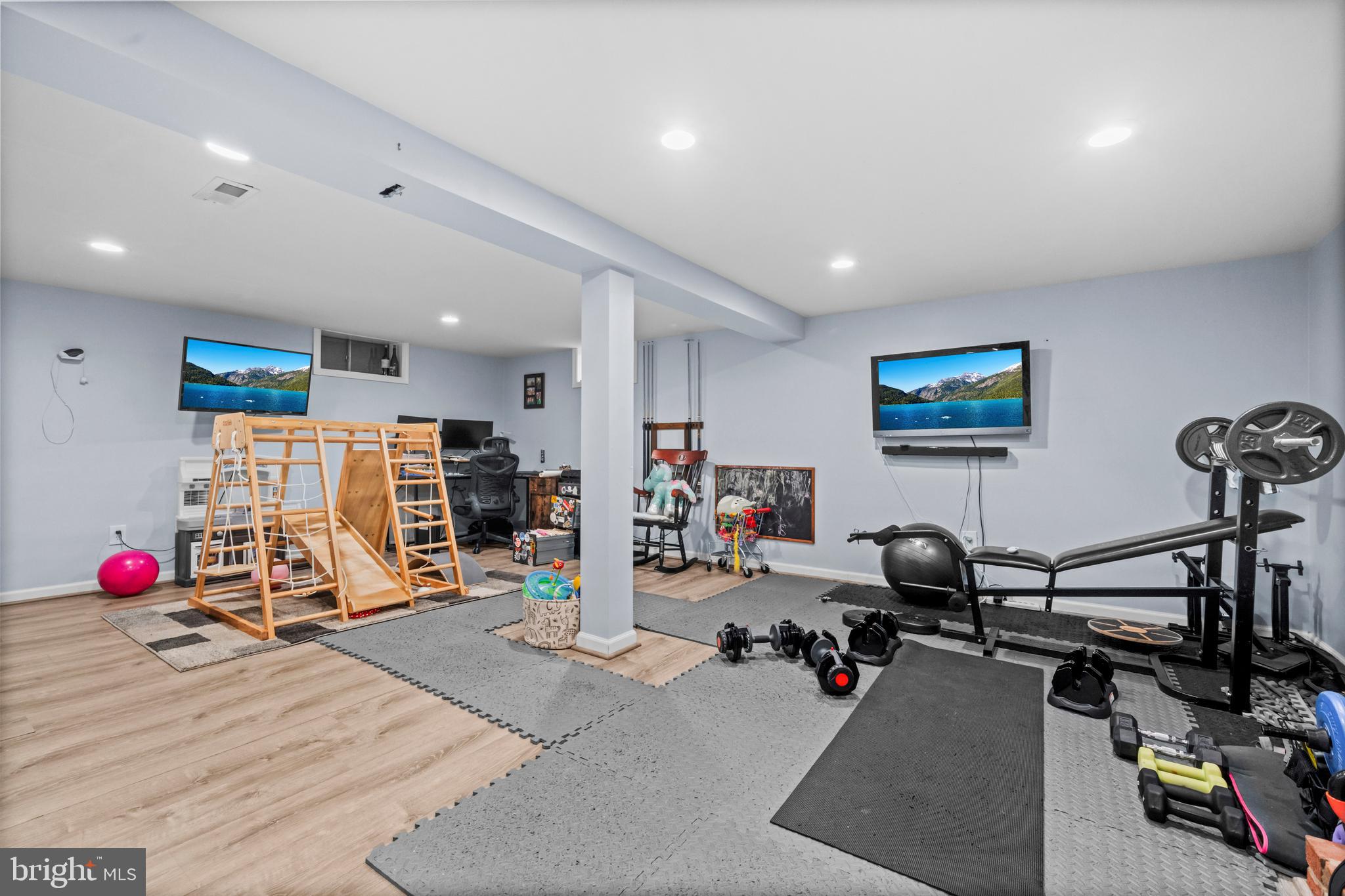 WENDELL GARDENS - Residential