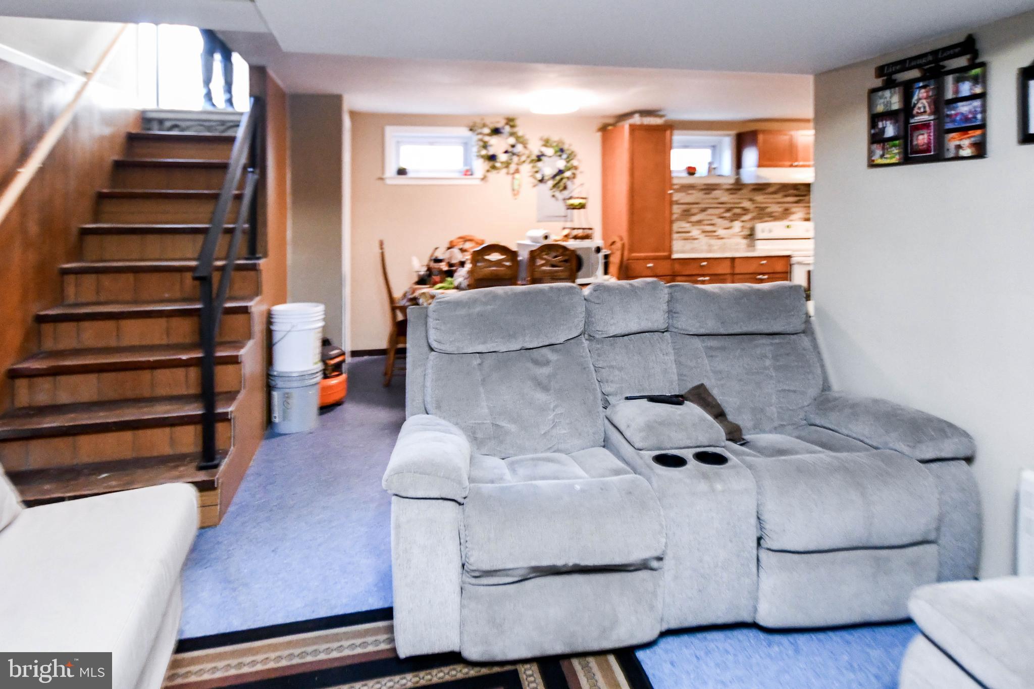 NEW CARROLLTON - Residential