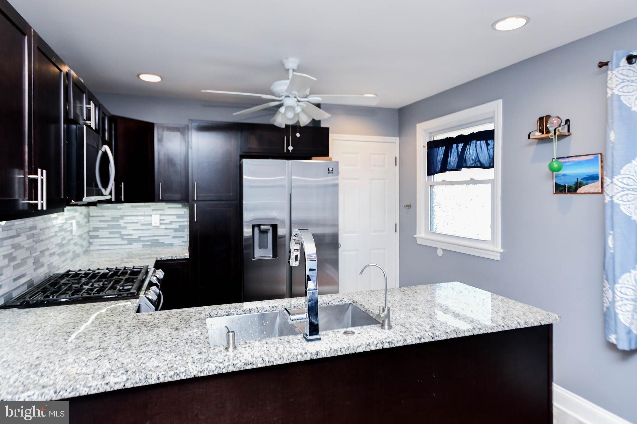 NEW CARROLLTON - Residential