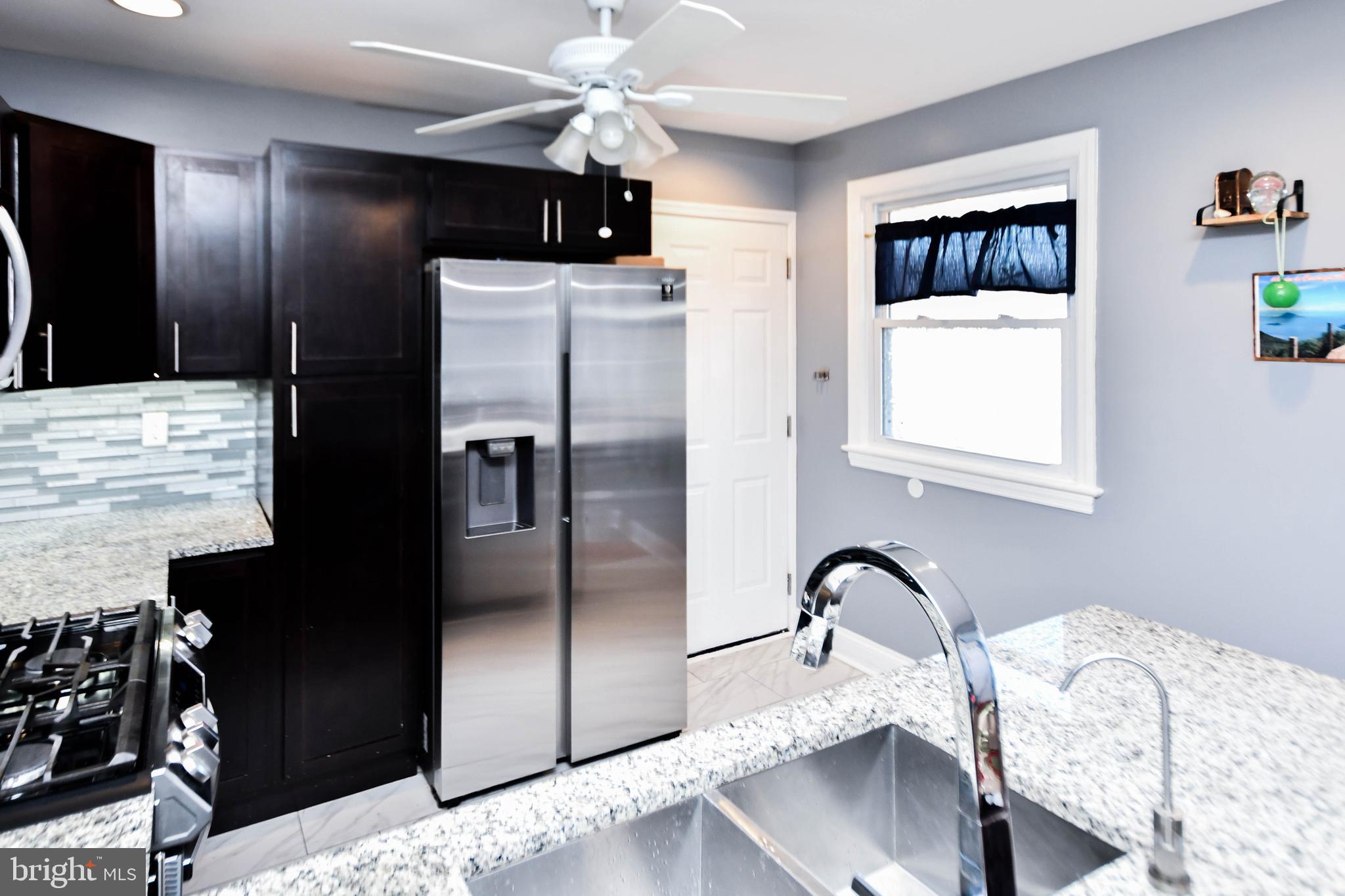 NEW CARROLLTON - Residential