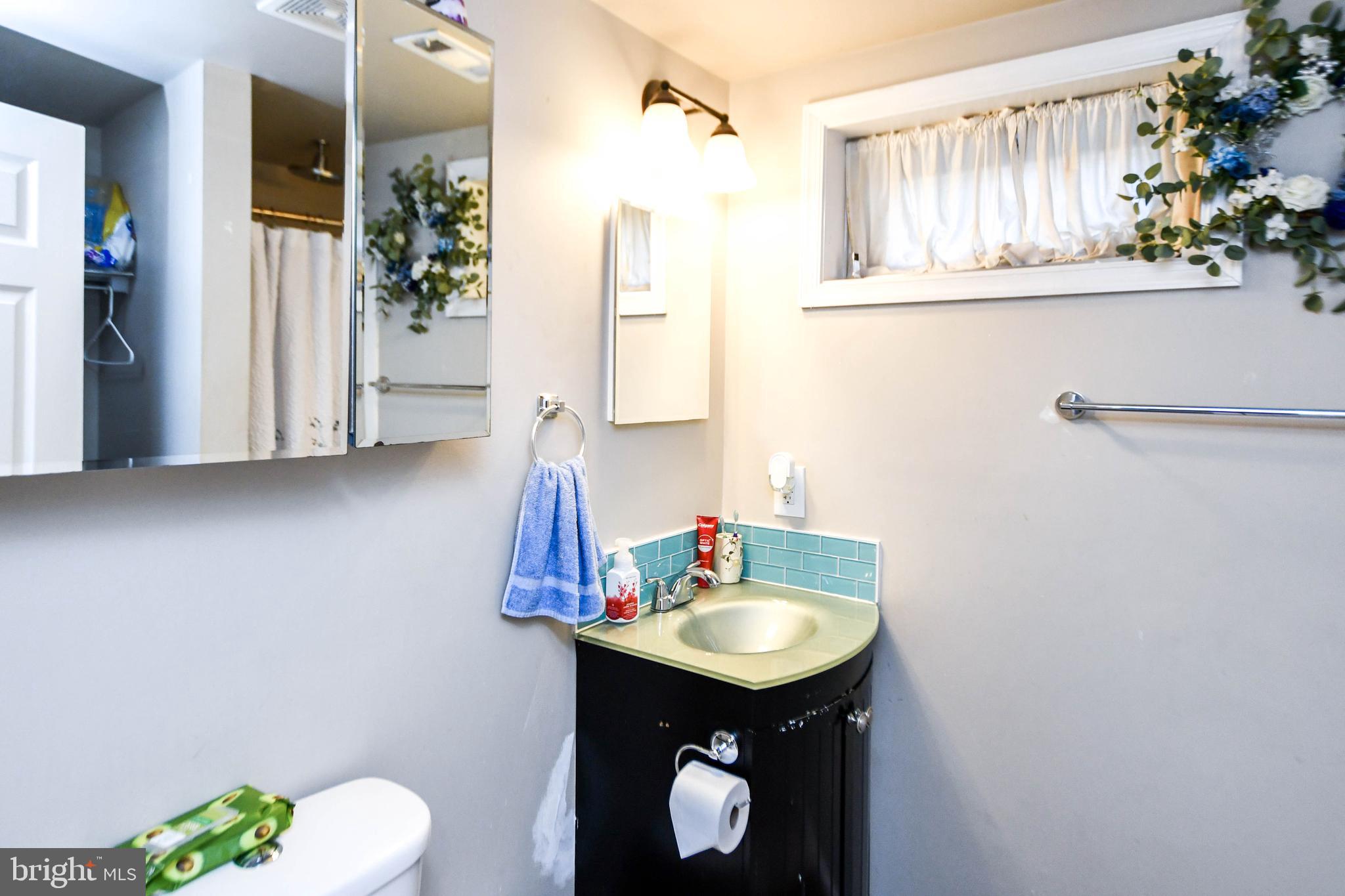 NEW CARROLLTON - Residential