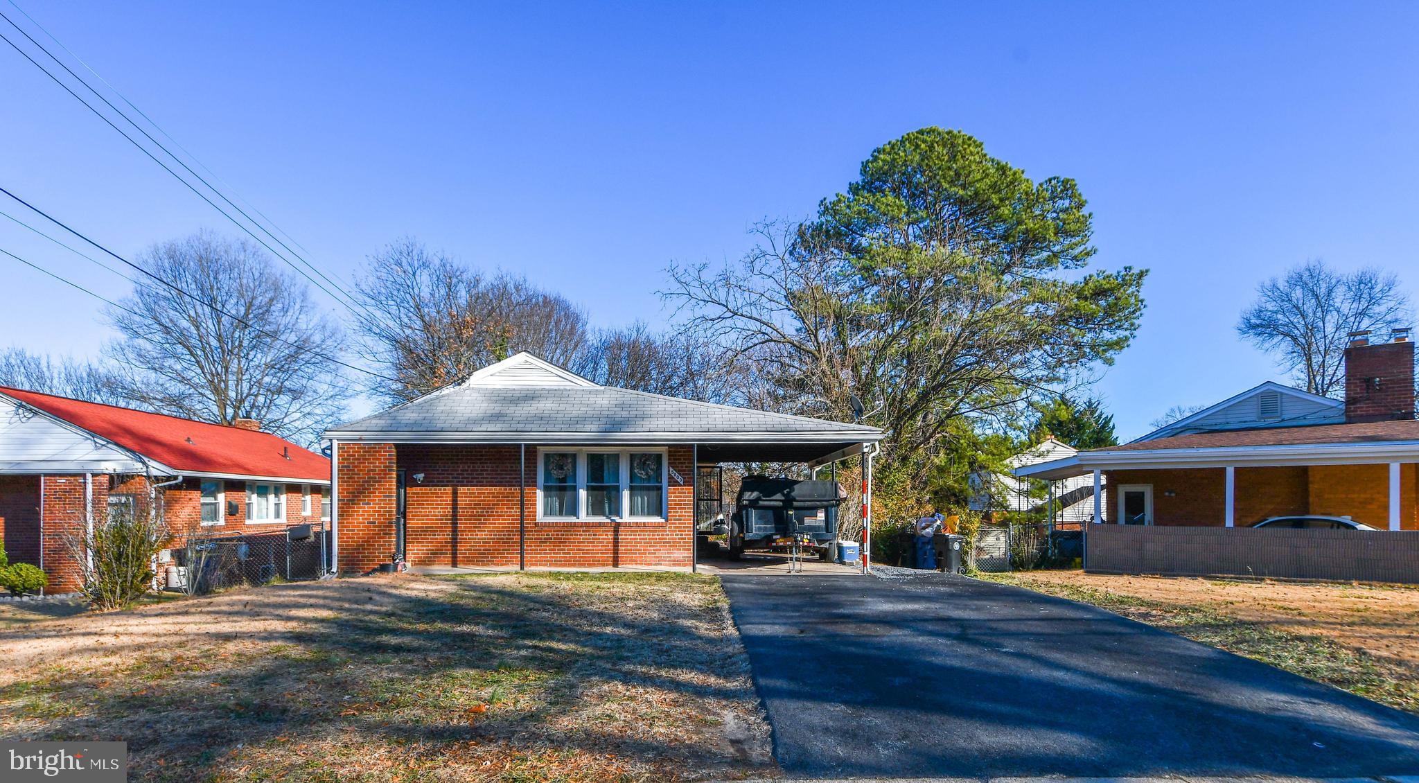 NEW CARROLLTON - Residential