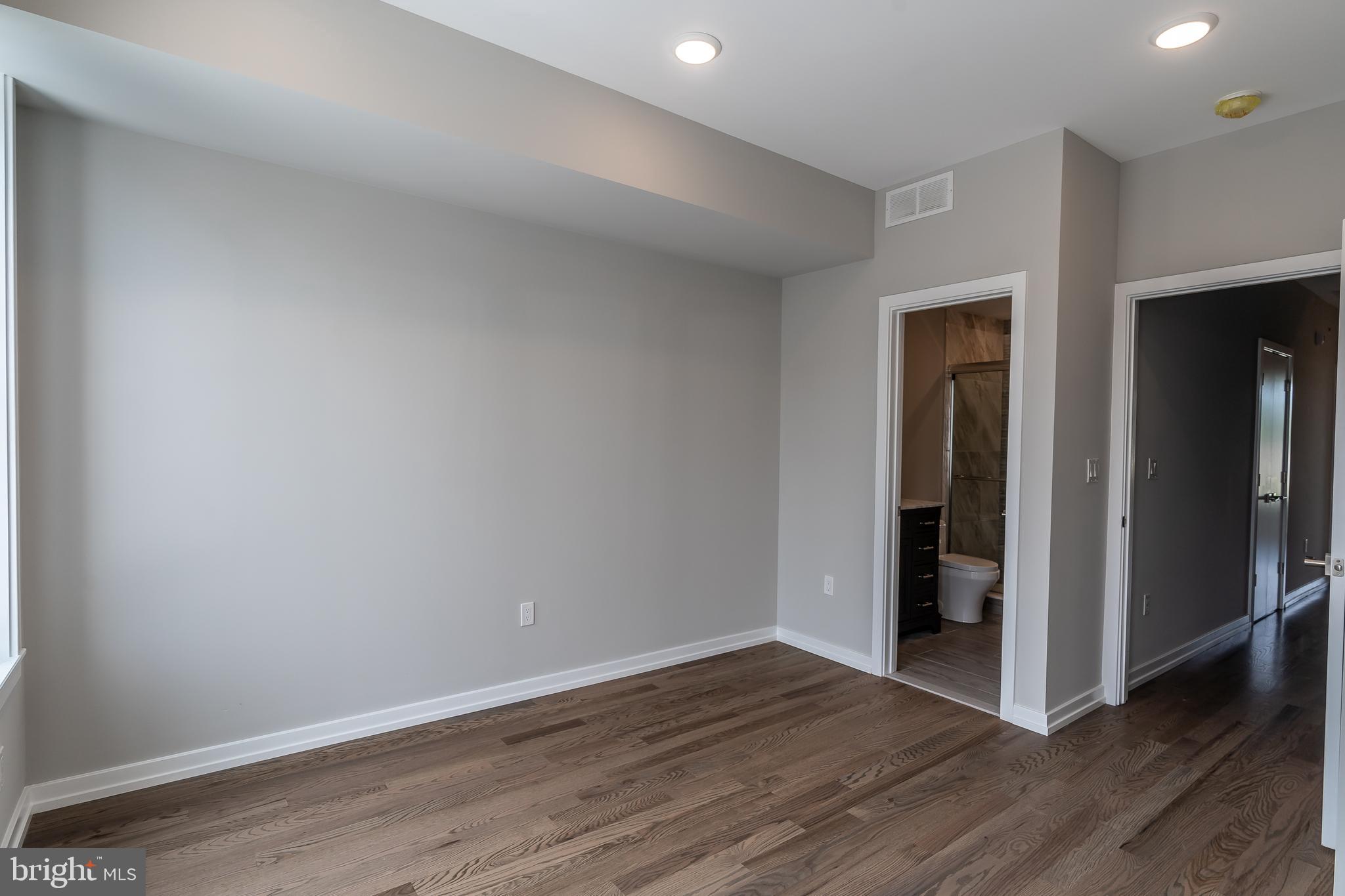 POINT BREEZE - Residential Lease