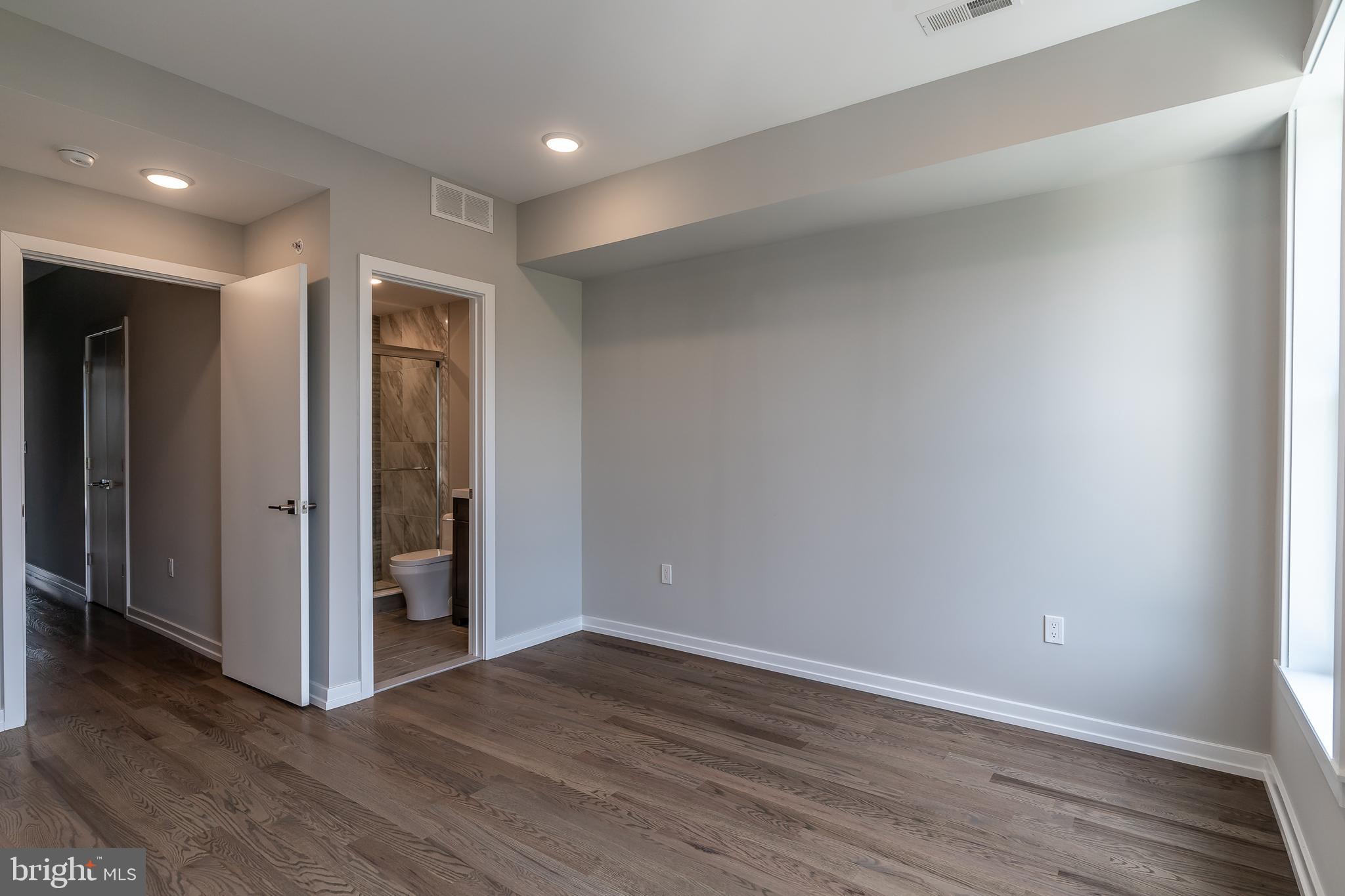 POINT BREEZE - Residential Lease