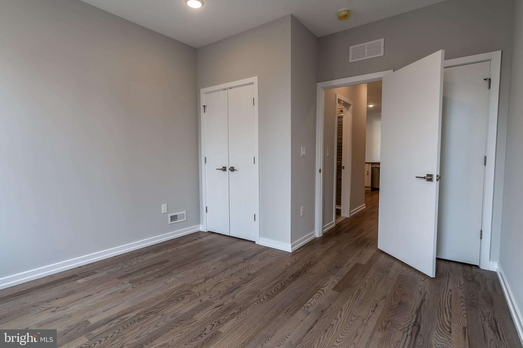 POINT BREEZE - Residential Lease