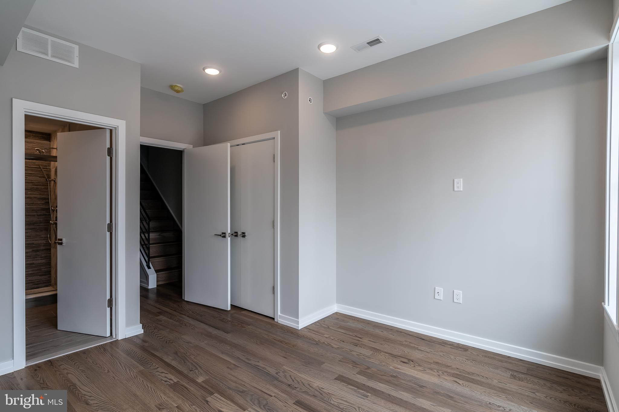 POINT BREEZE - Residential Lease