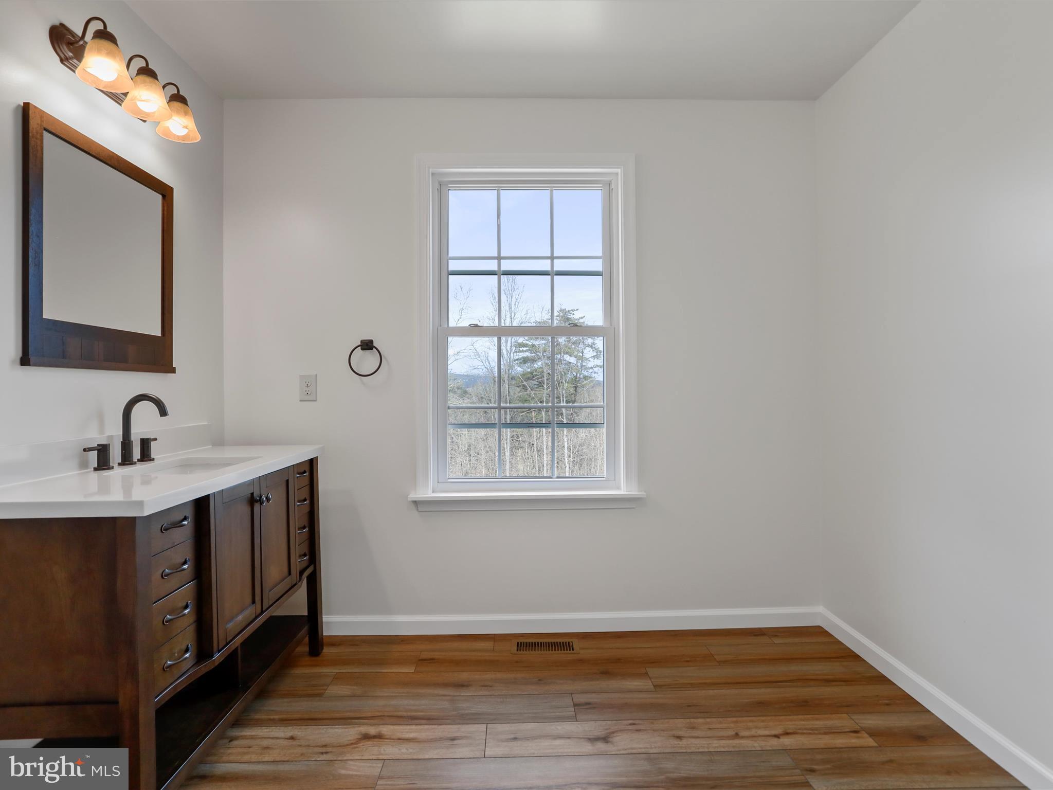 MALLARD CREEK - Residential