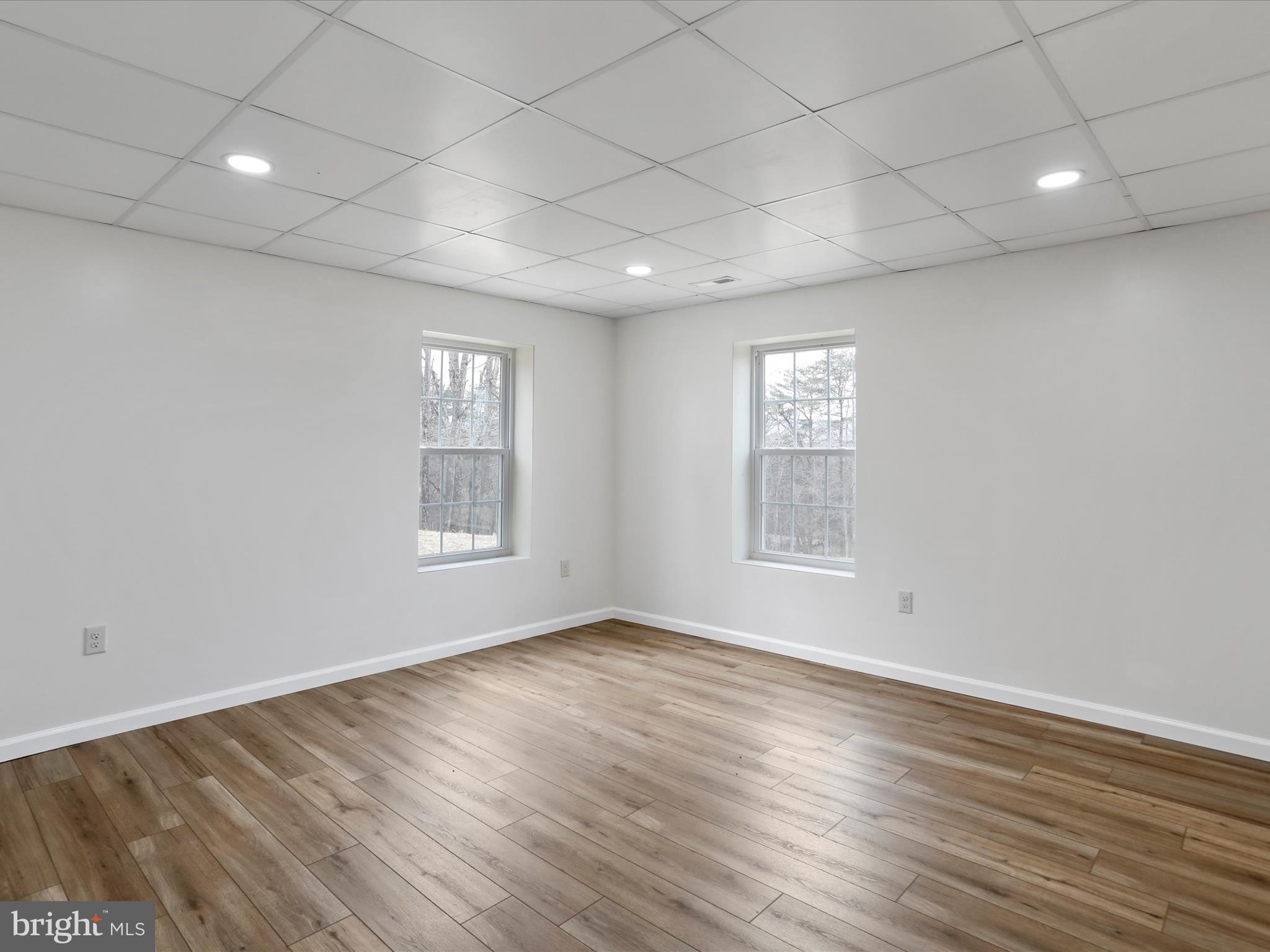 MALLARD CREEK - Residential