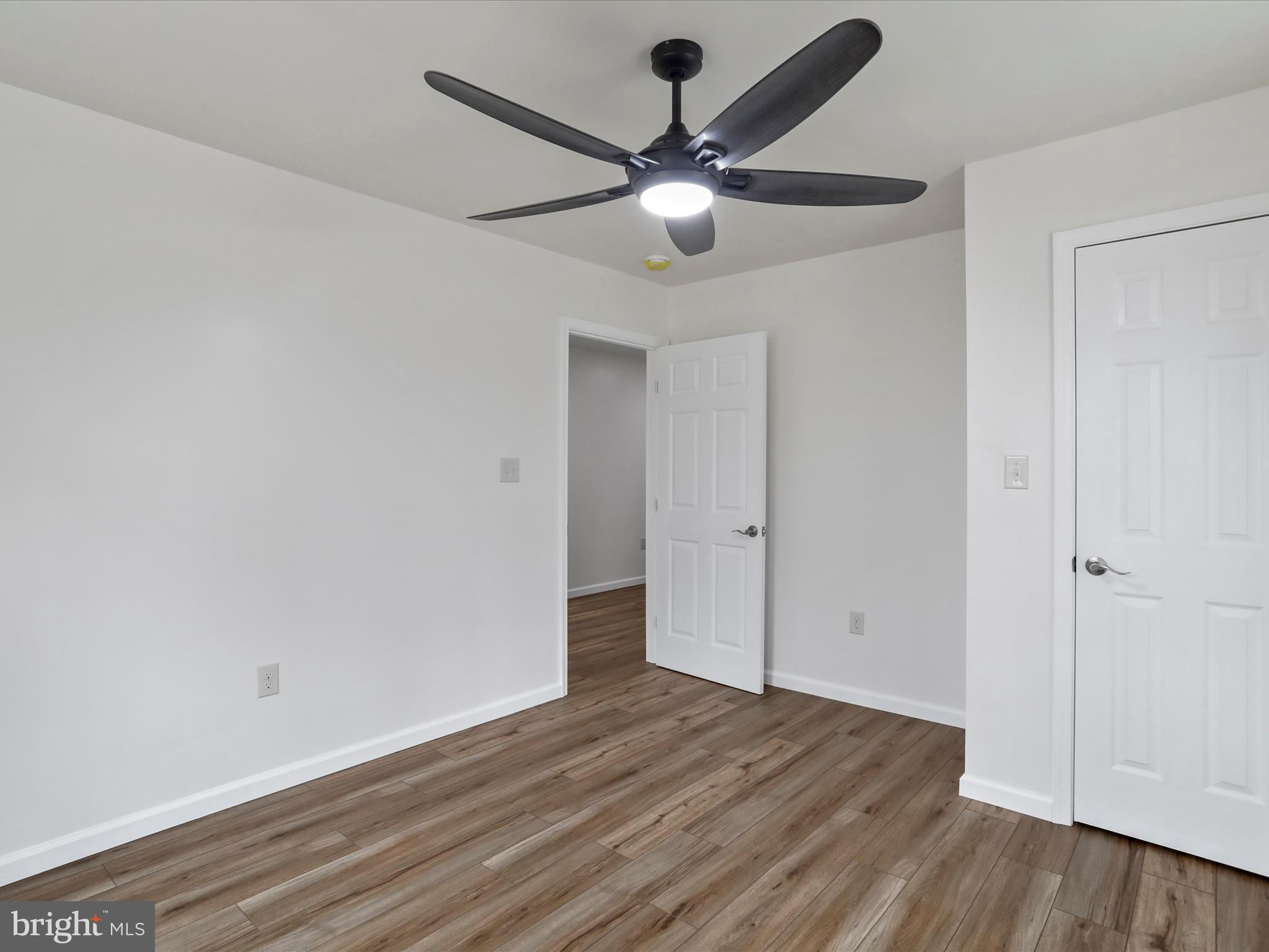 MALLARD CREEK - Residential