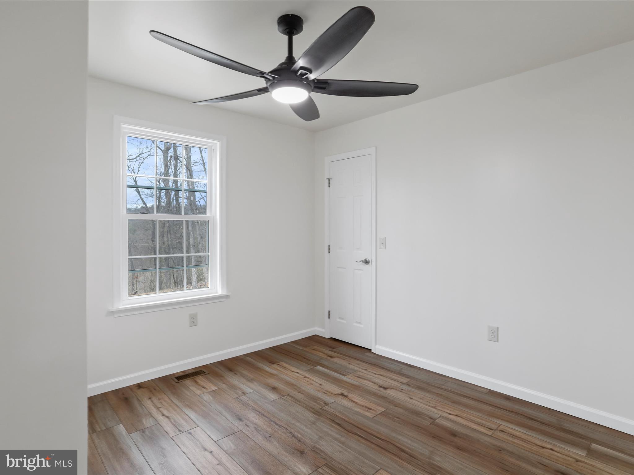 MALLARD CREEK - Residential