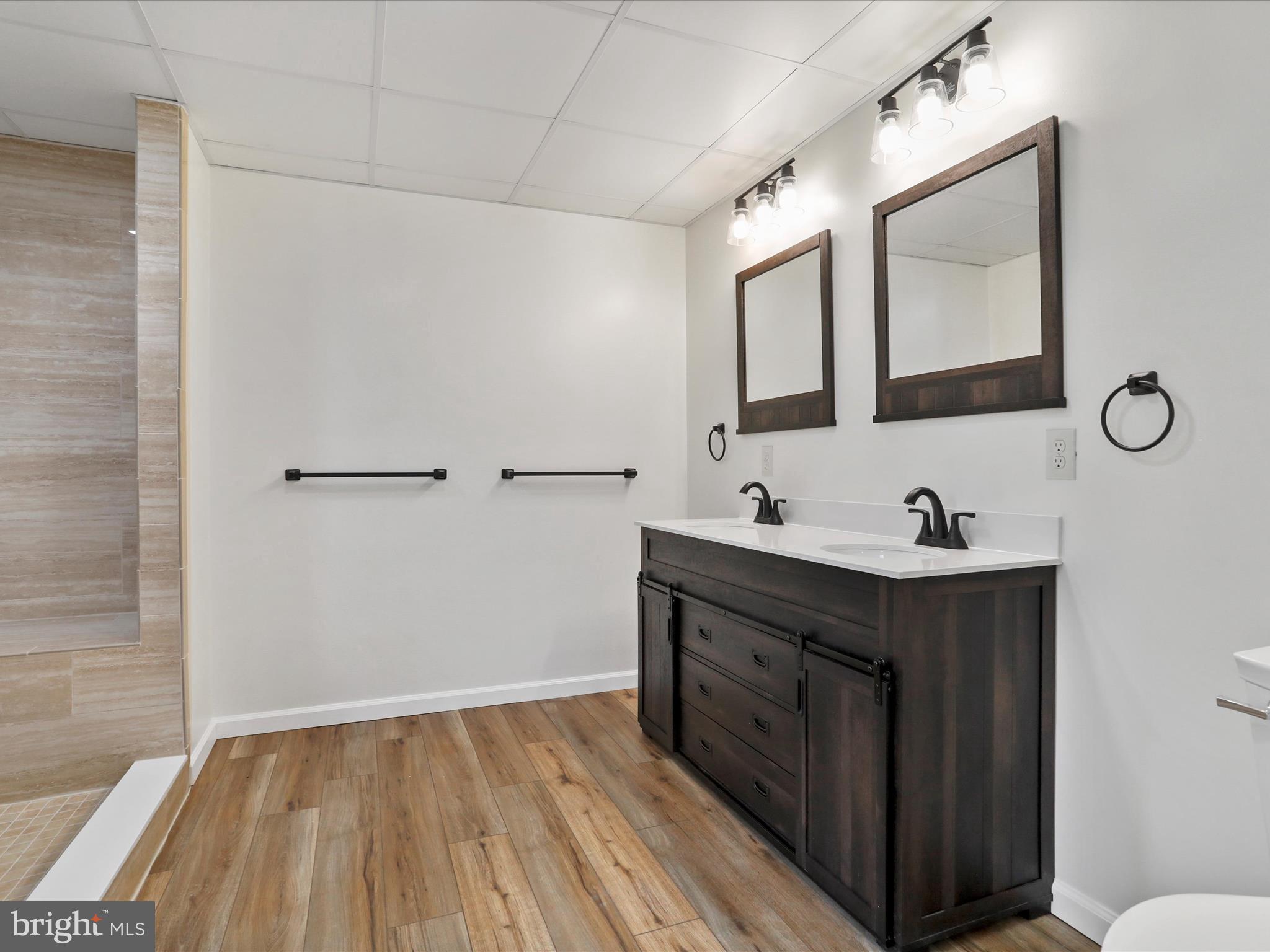 MALLARD CREEK - Residential