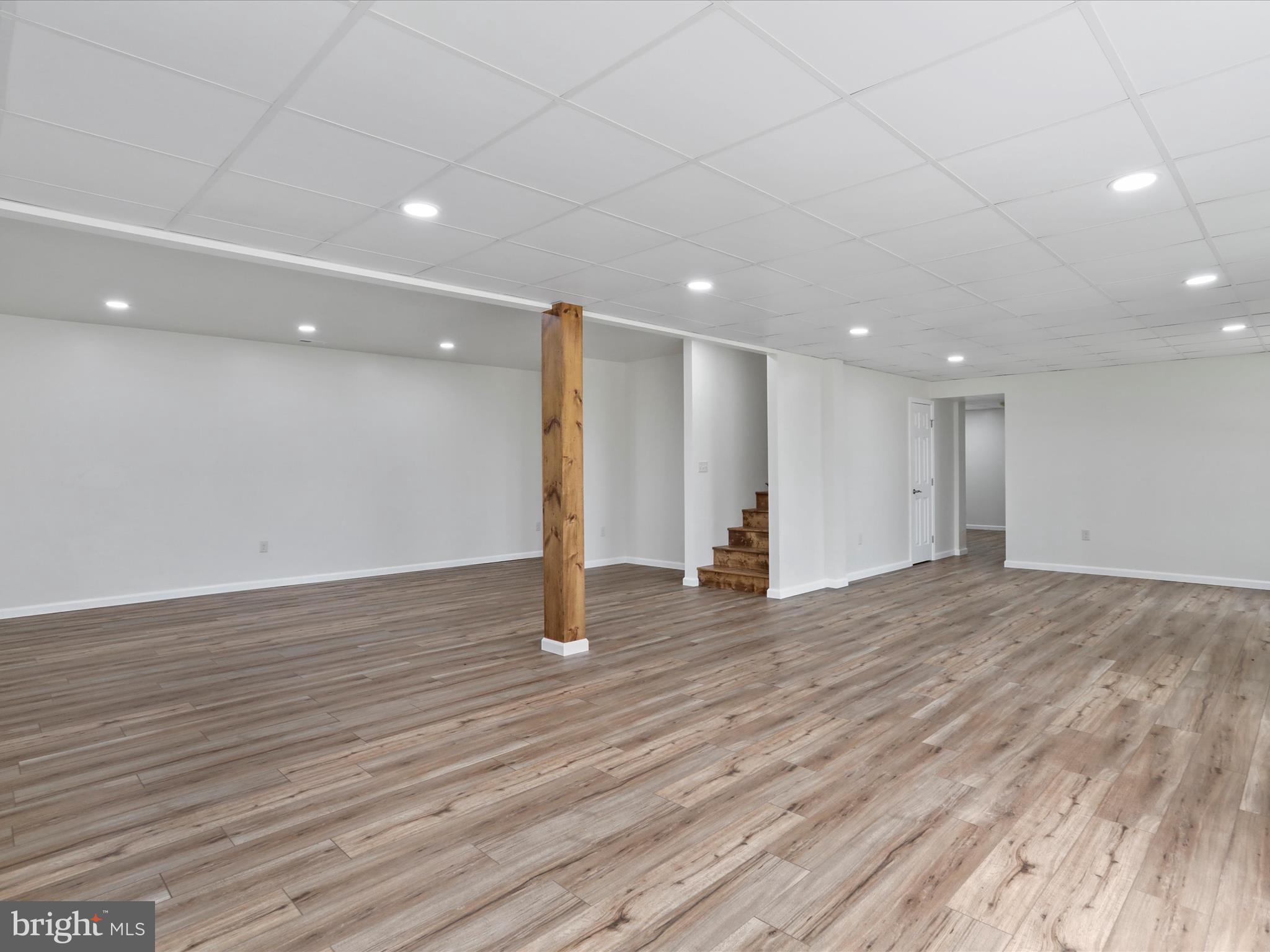 MALLARD CREEK - Residential