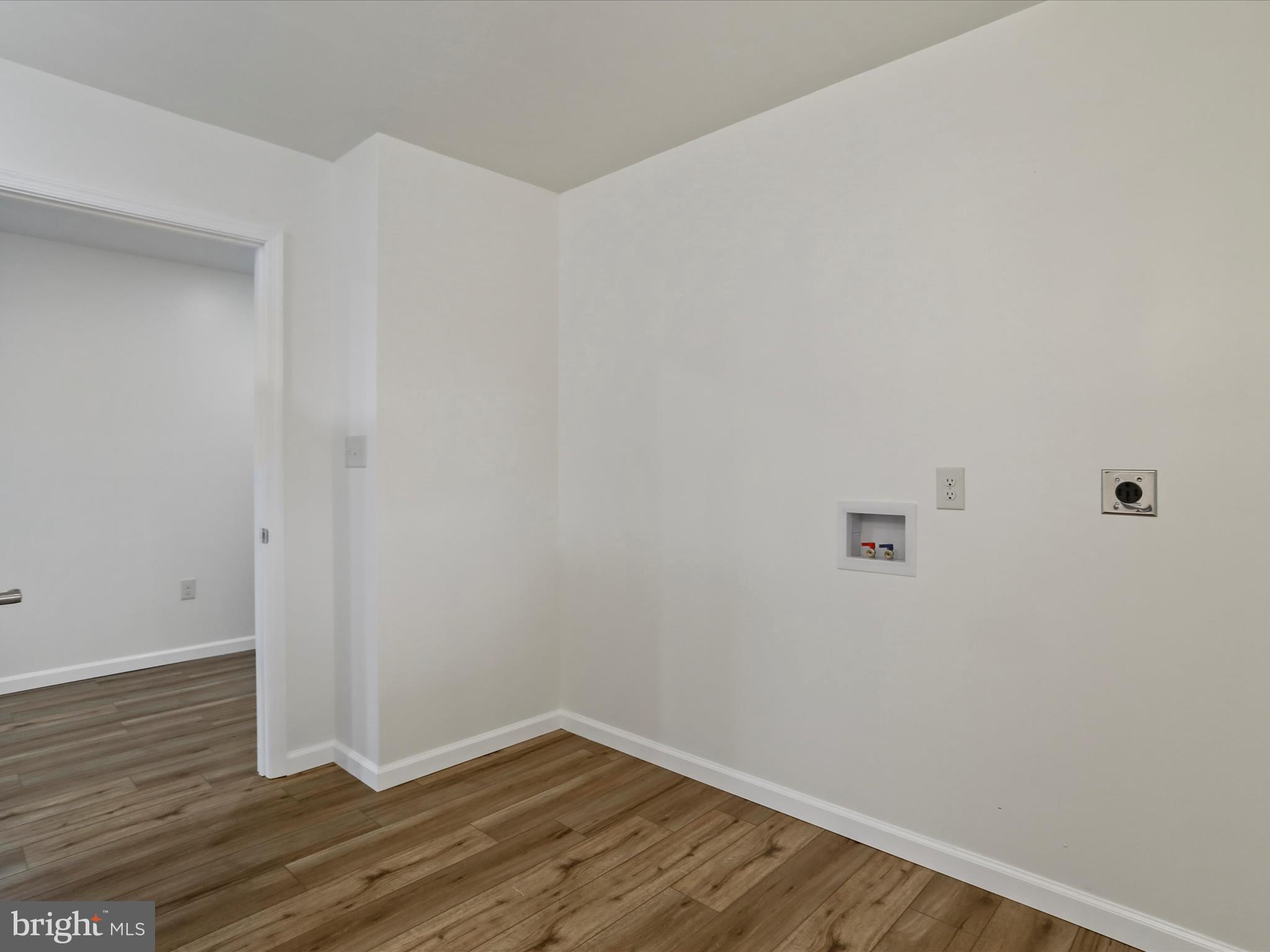 MALLARD CREEK - Residential